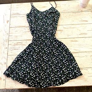 Black Old Navy dress with White flowers Size XS